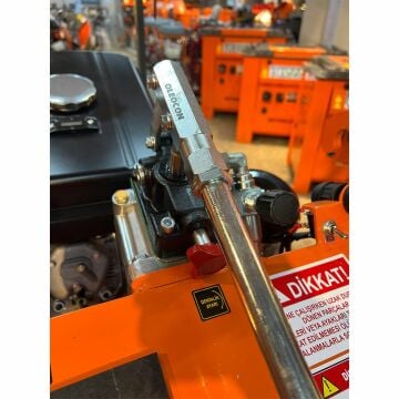 B800 Dizel Yarı Otmatik Asfalt Beton Kesme Makinası