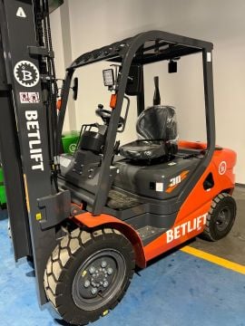 Betlift 3 Ton Euro 5 Motor Dizel 4,80 Mt Forklift