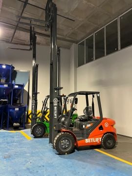 Betlift 3 Ton Euro 5 Motor Dizel 4,80 Mt Forklift