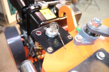 B-dak-95S Dizel Yarı Otomatik Asfalt Beton Kesme Makinası